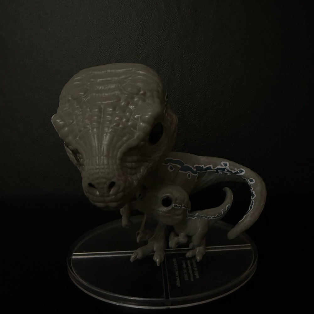 Jurassic World Blue & Beta